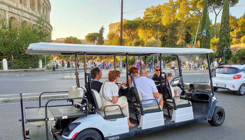 Golf Cart tour in Rome