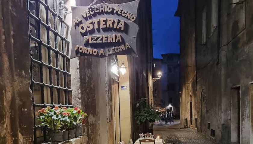 Eating in Rome at Osteria del Pegno near Piazza Navona