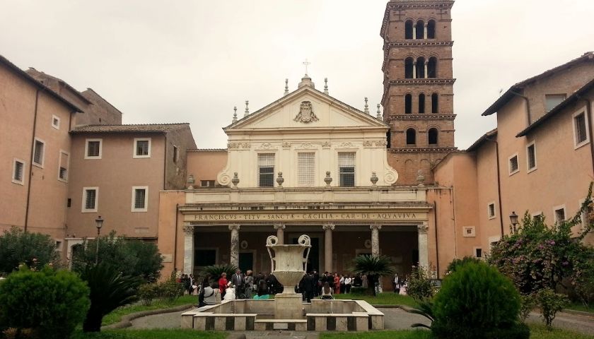 Santa Cecilia in Trastevere -best-things-to-see-in-rome