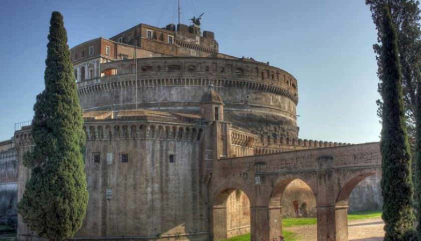 Vatican Corridor-best-things-to-see-in-rome