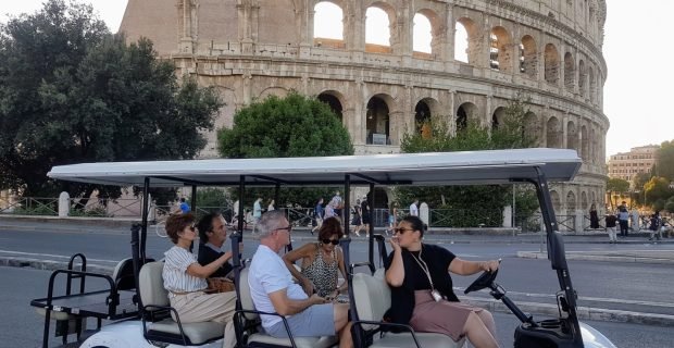 private introduction to rome tour by golf cart