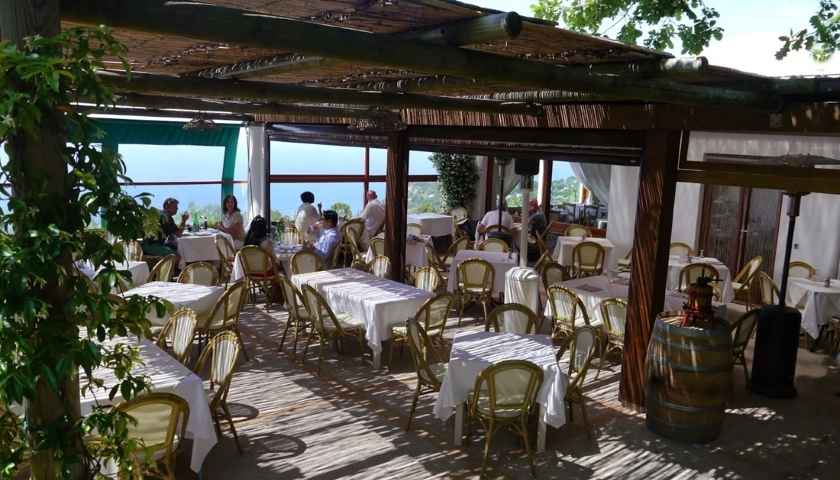 gelsomina_restaurant__in_AnaCapri_travel_guide nancy_aiello_tours