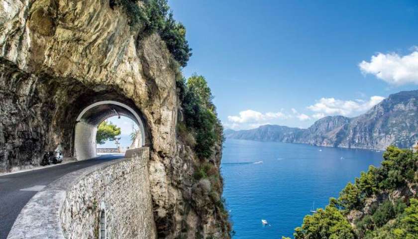 how_to_get_to_the_amalfi_coast_travel_guide nancy_aiello_tours